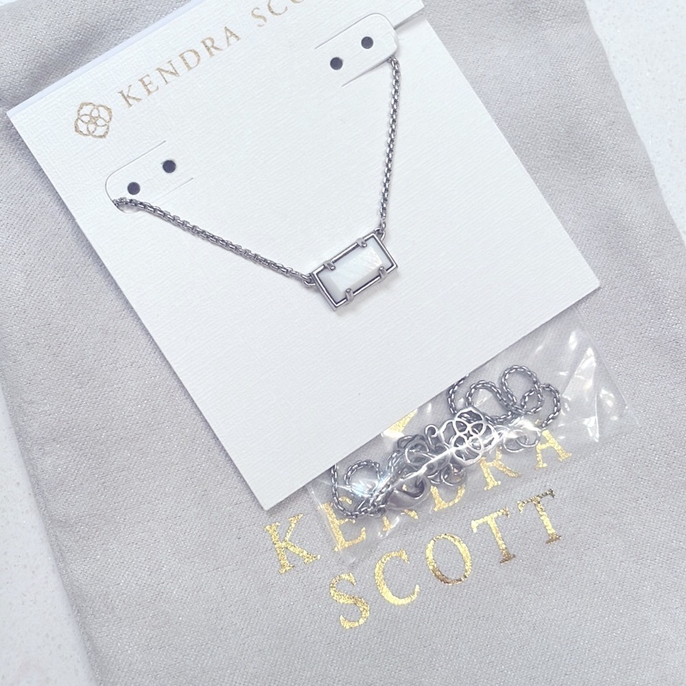 Kendra Scott Silver Necklace